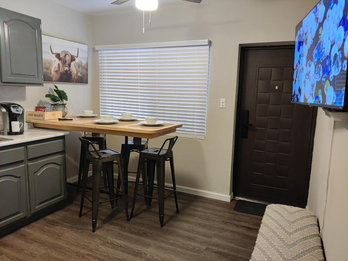 شقة Bonito Departamento Remodelado Tranquilo Y Centrico سيوداد خواريز المظهر الخارجي الصورة
